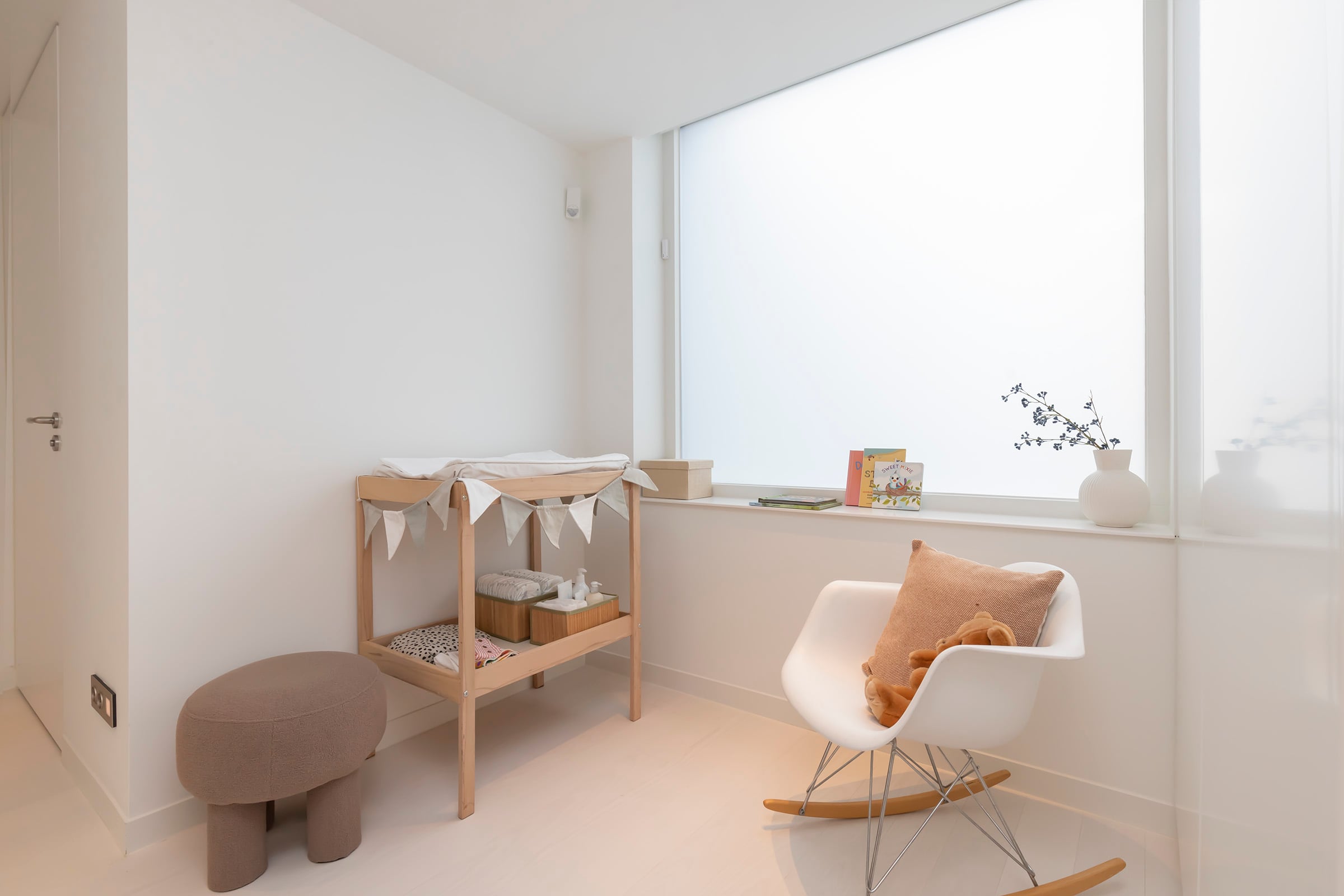 Adjoining baby room