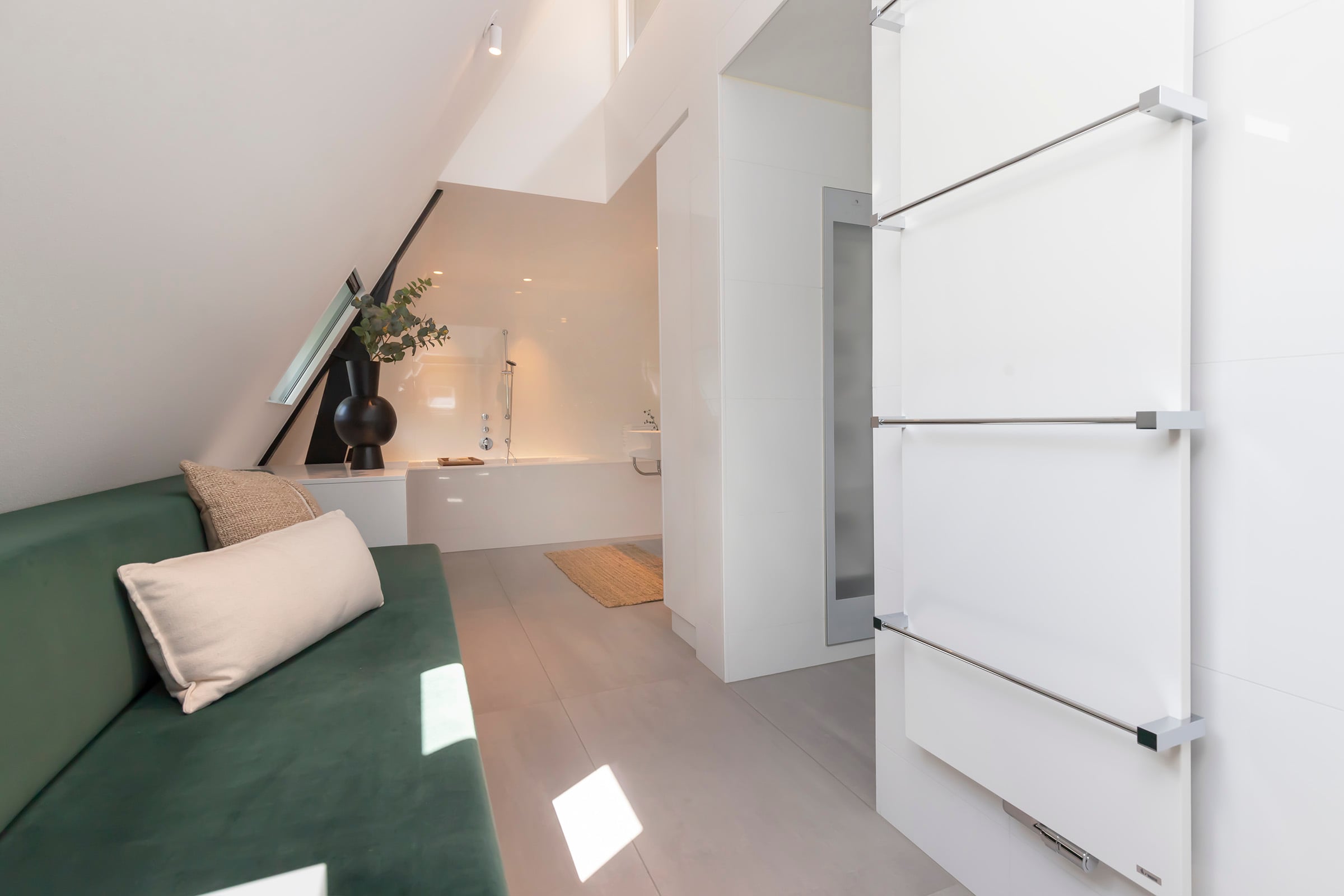 En-suite bathroom