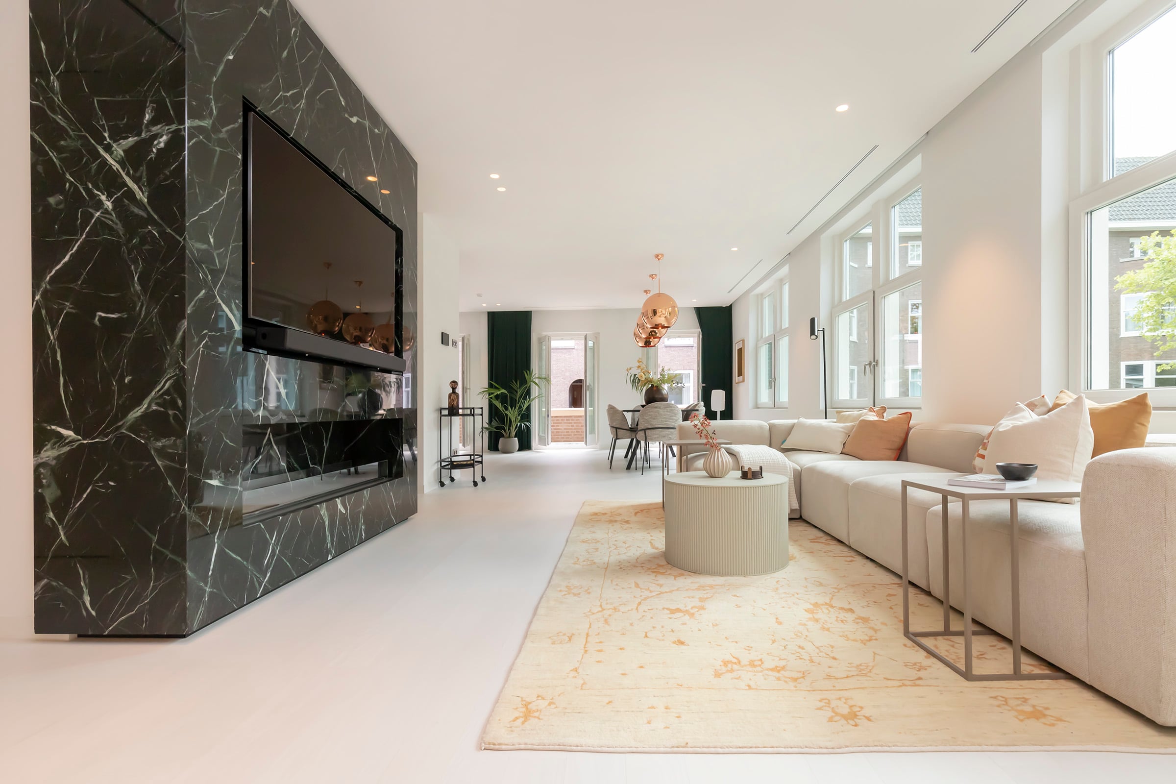 Living floor